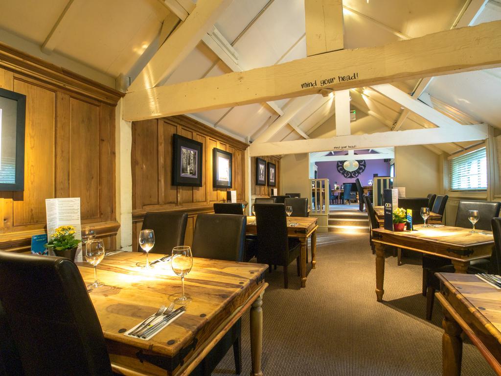 The Olde Coach House Inn Ashby Saint Ledgers Exteriér fotografie